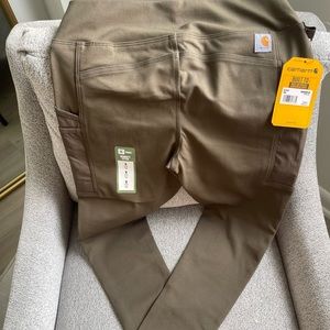 NWT Force Fitted Lightweight Utility Legging